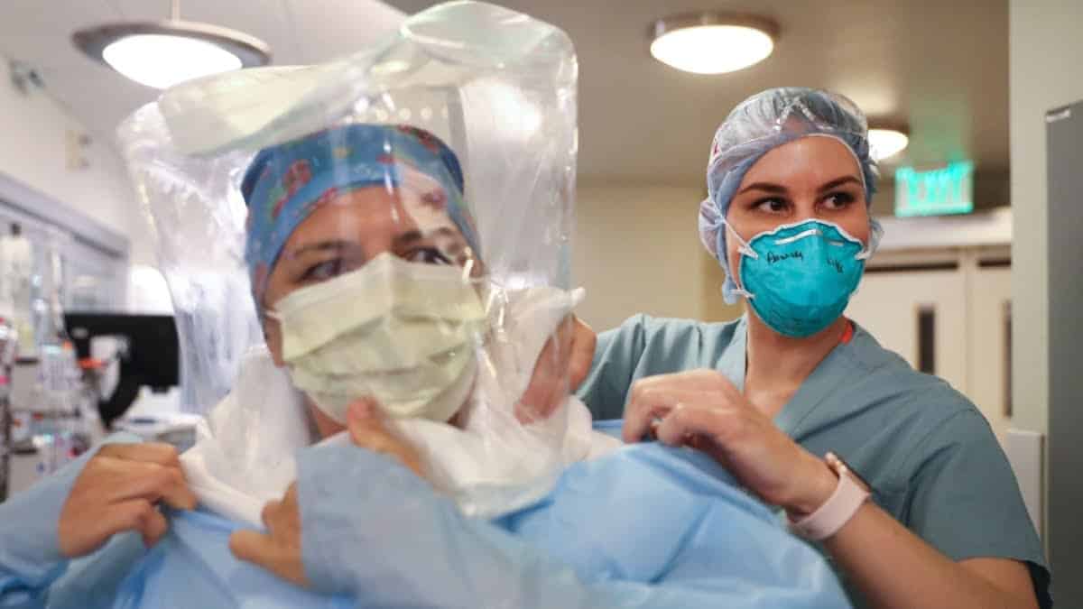 Trei ani, 1,1 milioane de decese: urgența COVID se încheie în SUA