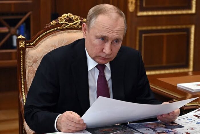 russia has banned facebook and instagram after la 2 982 1647989682 6 dblbig