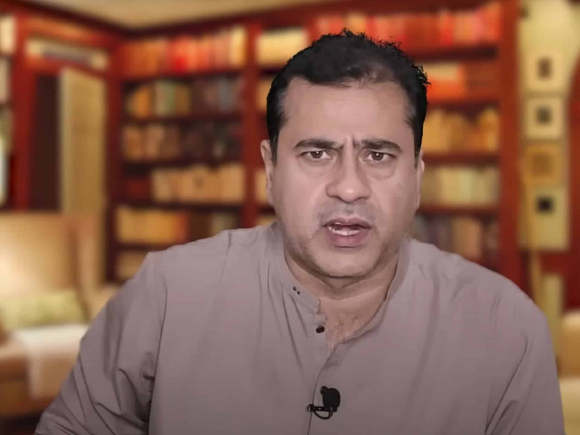 Jurnalistul Imran Riaz Khan este încă dispărut în Pakistan