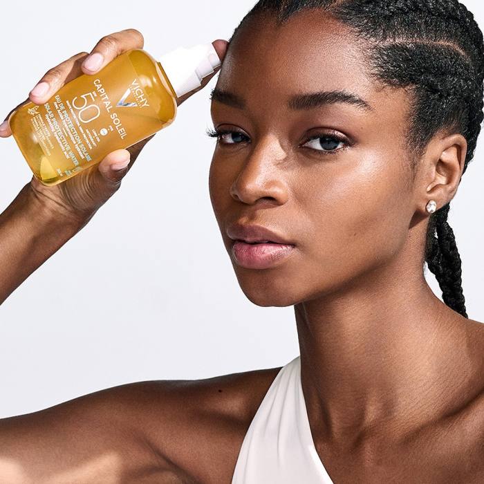 Vichy Capital Soleil Solar Protective Water SPF 30 Hidratant, 19,50 GBP pentru 200 ml, boots.com