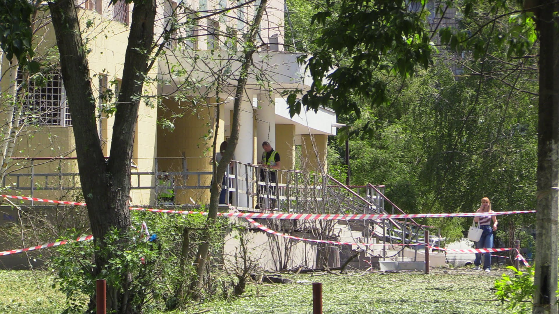 Locuitorii arată problema adăposturilor anti-bombe din Ucraina