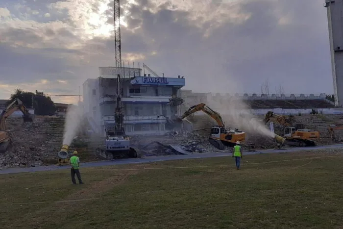Comoara-ascunsa-de-la-stadionul-„Gheorghe-Hagi-Detinutii-politici-care.jpg