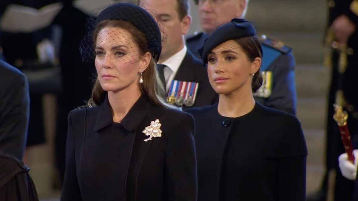Kate Middleton: "E rolul meu istoric!" Cum s a razbunat Kate Middleton pe Meghan Markle Fata nestiuta
