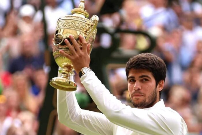 Noua senzatie in tenisul mondial La doar 20 ani a