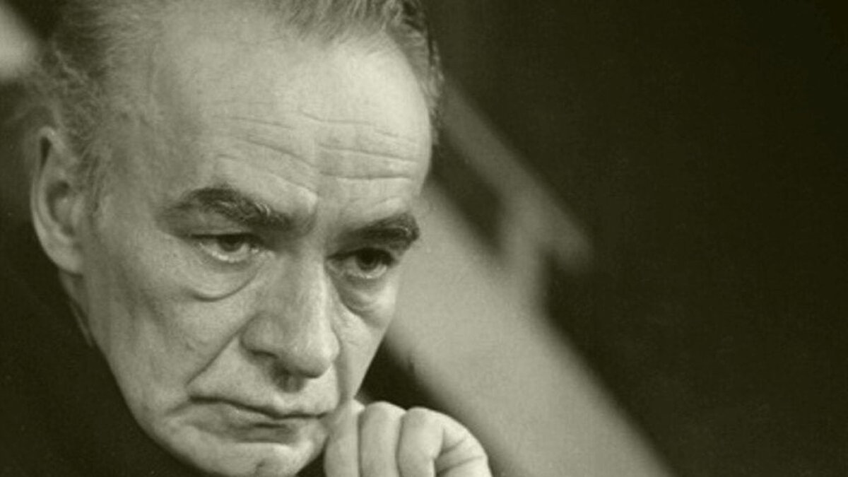 Cine a fost renumitul actor și poet, căsătorit cu cea mai frumoasă actriță care iubea în secret o colegă