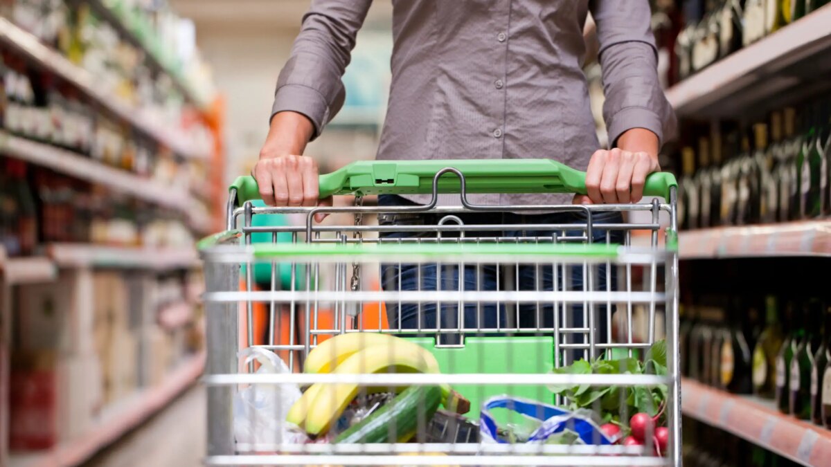 De la ce alimente vă simțiți obosit și lipsit de energie? alimente alimente de baza produse alimentare mancare pret mancare pret alimente magazin magazin alimentar scaled