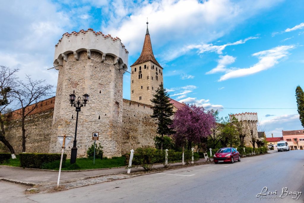 Oraşul din România de o frumuseţe rară de care sigur nu ai auzit. E mic, dar e impresionant. Ce are unic