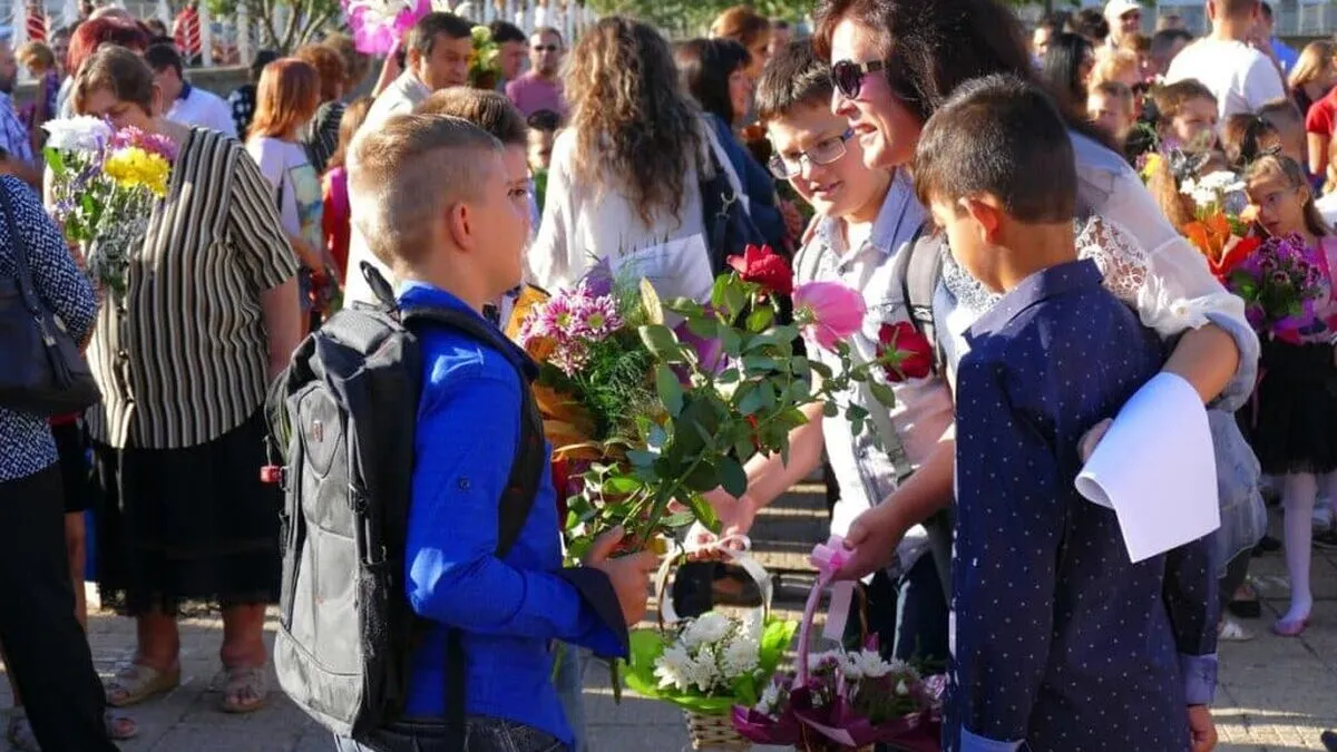 Au-sau-nu-parintii-zi-libera-pentru-inceputul-scolii-in.jpg
