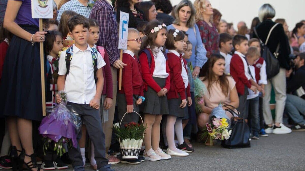 Care sunt elevii care au nevoie de aviz epidemiologic și adeverință medicală la început de an școlar Ce elevi au nevoie de aviz epidemiologic si adeverinta medicala