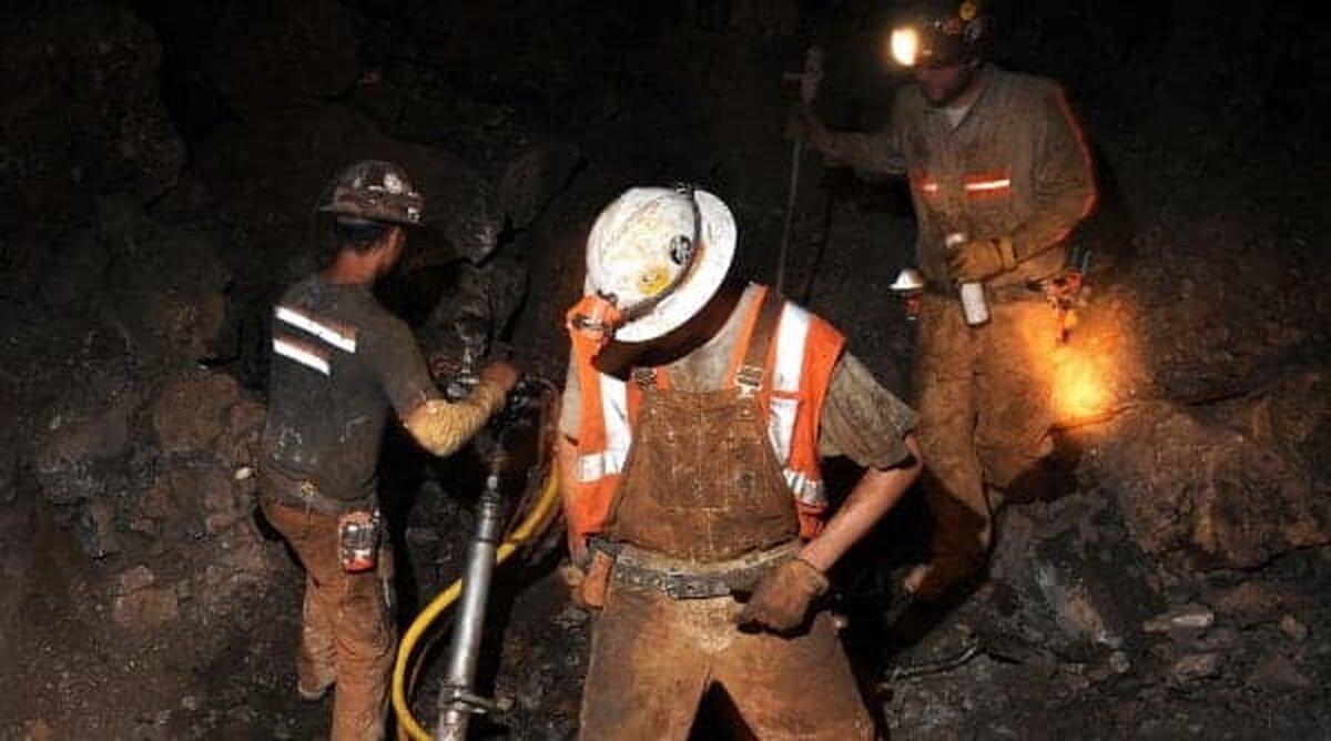 Protest-spontan-major-la-Mina-Baita-Minerii-refuza-sa-mai.jpg