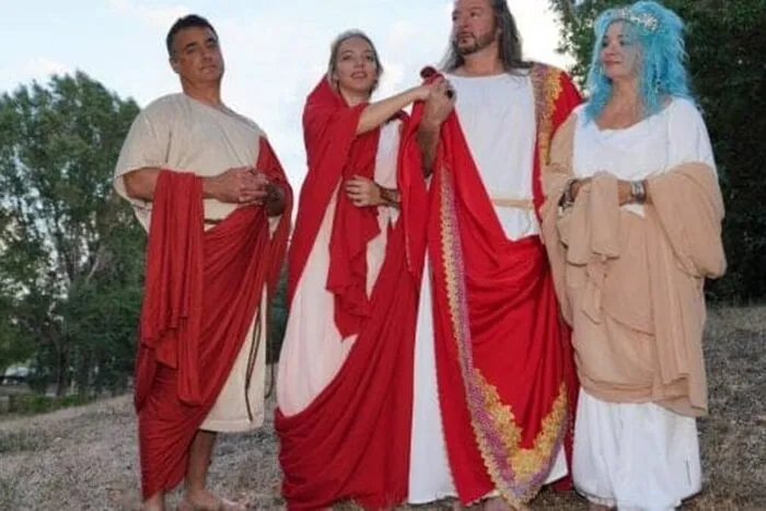 Scolile-de-gladiatori-se-vor-intrece-la-Cetatea-Ulmetum-in.jpg