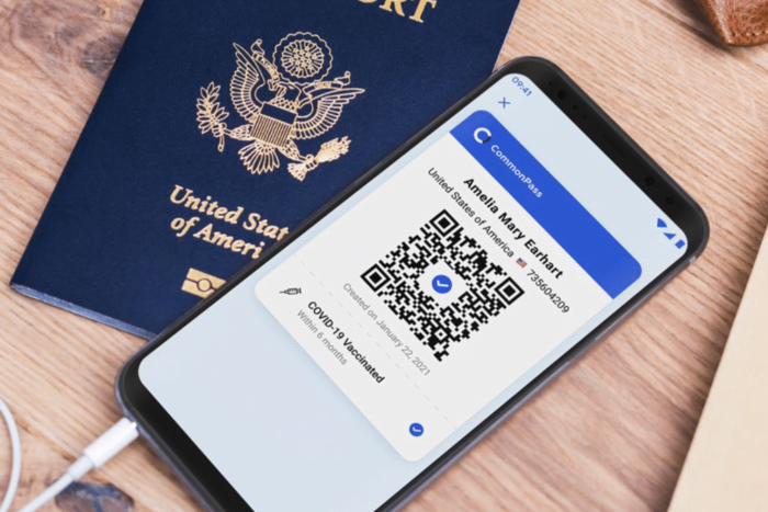 Se schimba cartile de identitate si permisele de conducere Tara