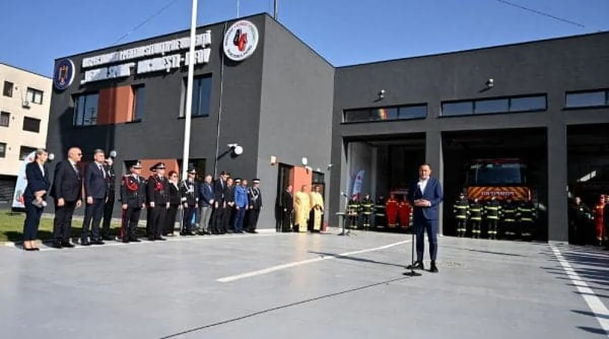 Unitatea-de-pompieri-Persani-singura-construita-in-Bucuresti-in-ultimii.jpg