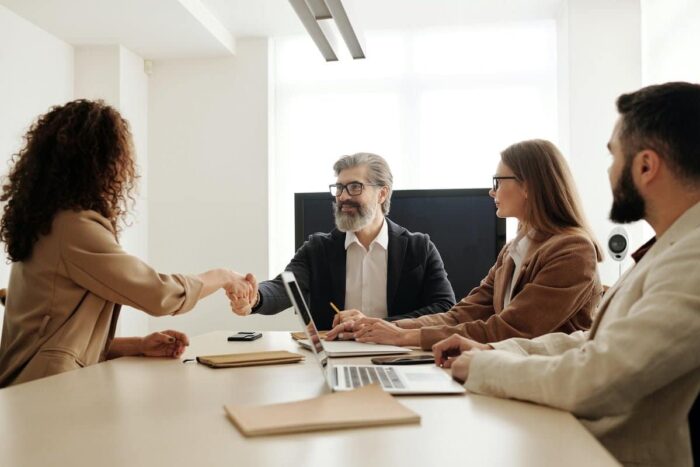 9tendintenoiinhrsirecrutare