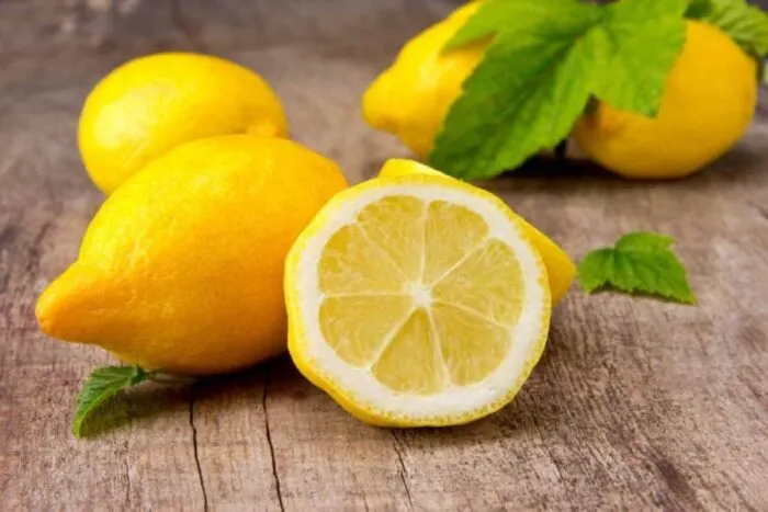 Care-este-diferenta-dintre-lamaie-si-lime.jpg