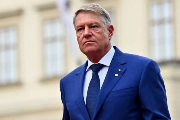 Klaus Iohannis merge in Ungaria Este prima vizita a unui