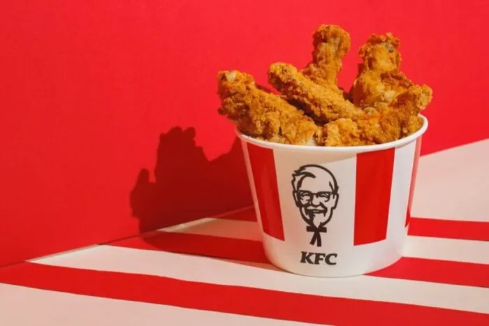 Primul-magazin-KFC-din-Romania-s-a-inchis-temporar-Ce-se.jpg