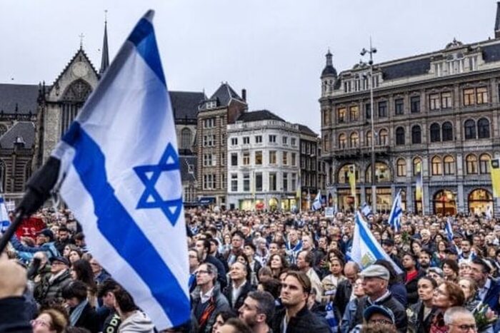 În Europa şi SUA au loc proteste violente şi atacuri între israelieni şi palestinieni proteste violente si atacuri intre israelieni si palestinieni in mai