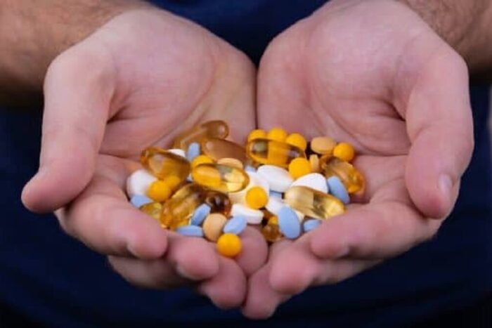 Pericolul-automedicatiei-cu-antibiotice-Prof-Dr-Sarafolean-Antibioticele-nu.jpg