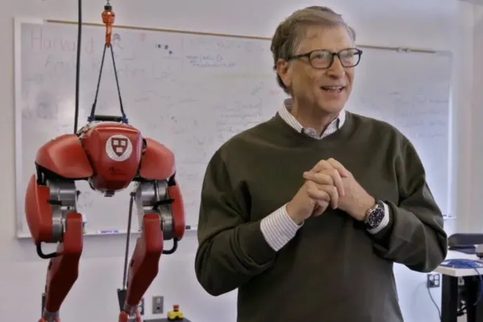bill-gates-e1699824649757.jpg
