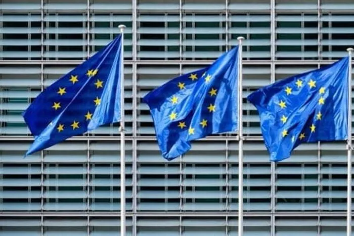 69-dintre-romani-considera-ca-statutul-de-membra-UE-aduce.jpg