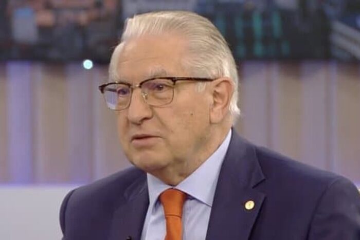 Alimentul recomandat de Dr Vlad Ciurea pe care este bine