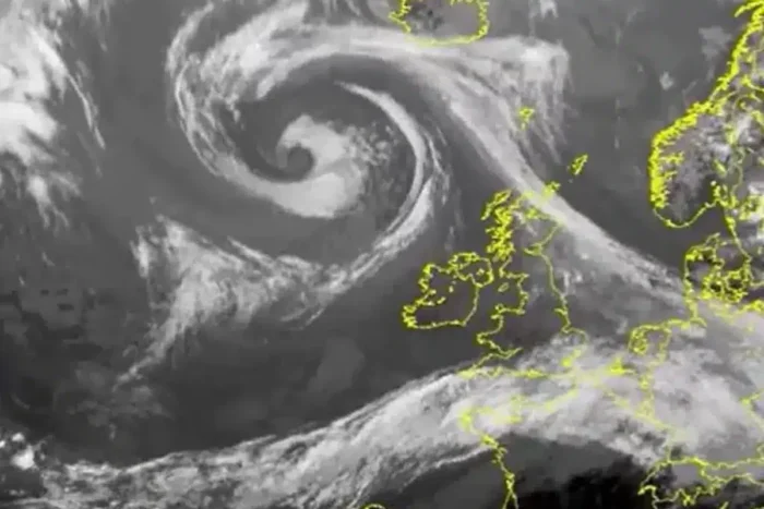Furtuna Isha ajunge in Romania Meteorologii ingrijorati de schimbarile bruste.w.webp
