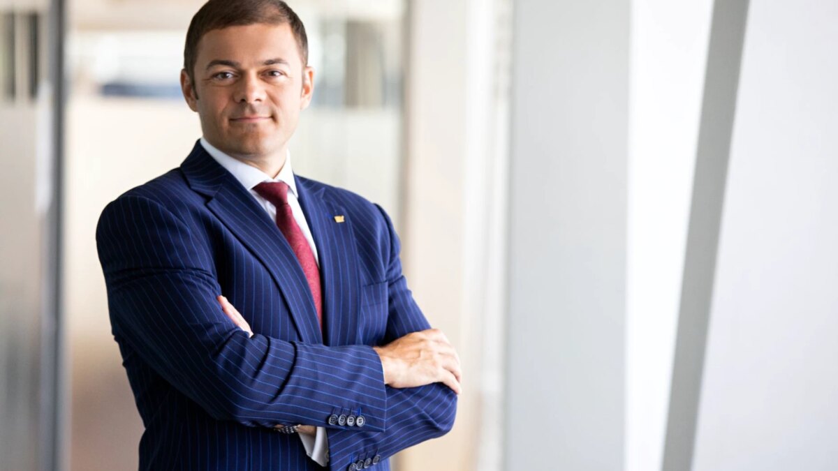 Inteligenta artificiala in servicii profesionale prieten sau dusman