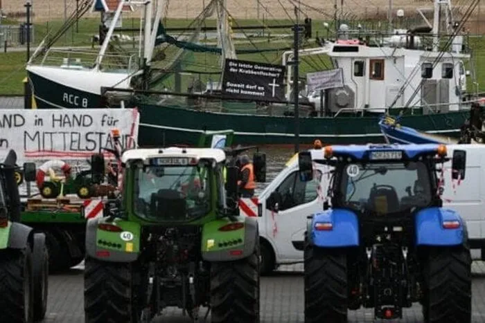 Proteste-in-toata-Europa-Fortele-care-profita-de-blocajele-de.jpg