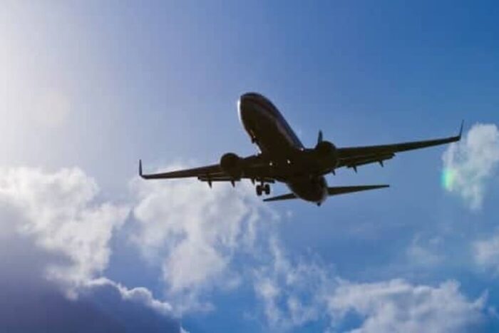 UE pregătește pașaportul de carbon, care limitează călătoriile UE pregateste pasaportul de carbon care limiteaza calatoriile fiecare cetatean
