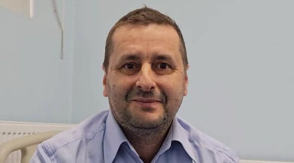 Faptul că Florin, diagnosticat cu tumoră de patru cm la creier, a fost salvat de medicii din Iaşi, fără intrevenţie chirurgicală, este considerată ca fiind o minune Este o minune Florin diagnosticat cu tumora de patru cm
