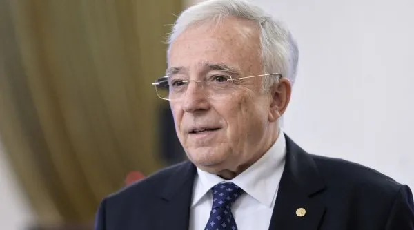 mugur isarescu tezaur national aur londra moscova
