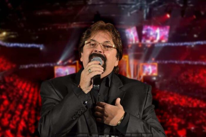 Adrian Daminescu pregateste piese noi M am reintors Impresionant cum il sustin colegii de scena pe solistul care s a tratat de cancer pulmonar EXCLUSIV