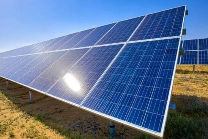 Bani-pentru-instalarea-de-panouri-fotovoltaice-pentru-biserici-si-institutii.jpg