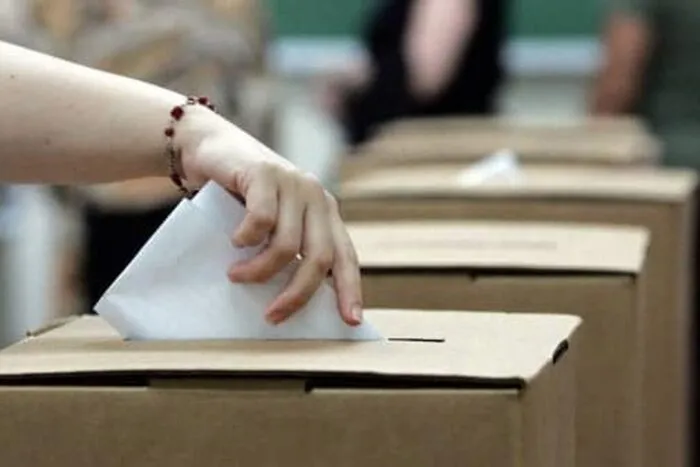 Banii-pe-care-ii-vor-castiga-angajatii-din-birourile-electorale.jpg