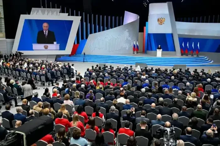 Mircea Geoana a vorbit despre amenintarea nucleara a lui Putin.webp.webp