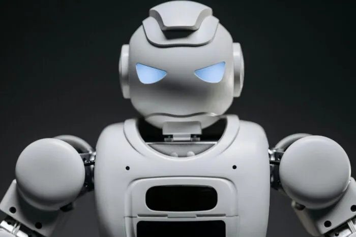 robot-scaled-e1711056991350.jpg
