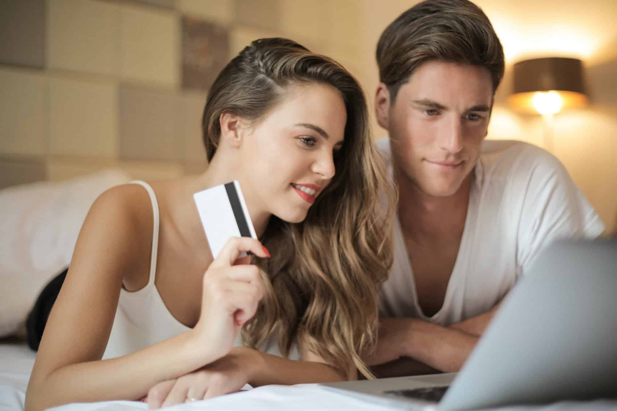 Aspectele cheie de luat în considerare atunci când faci cumpărături online