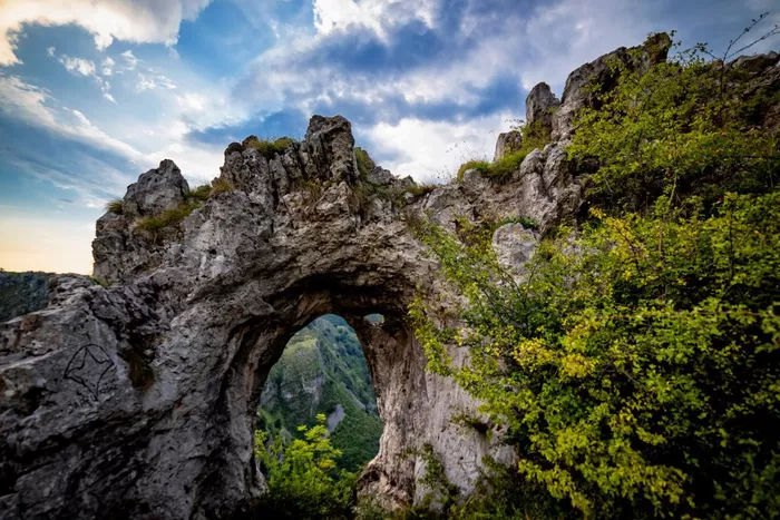 1713170499 179 Top 7 locuri din Oltenia pe care trebuie sa le