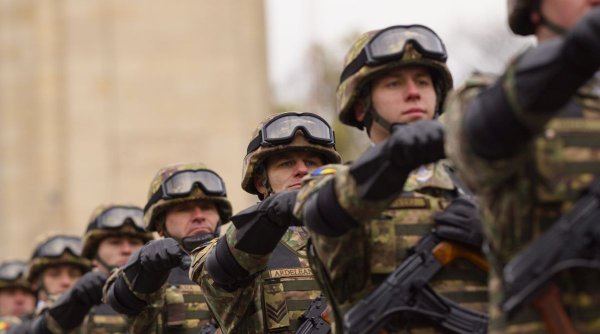 militari angajati mai primesc mai multi bani salarii