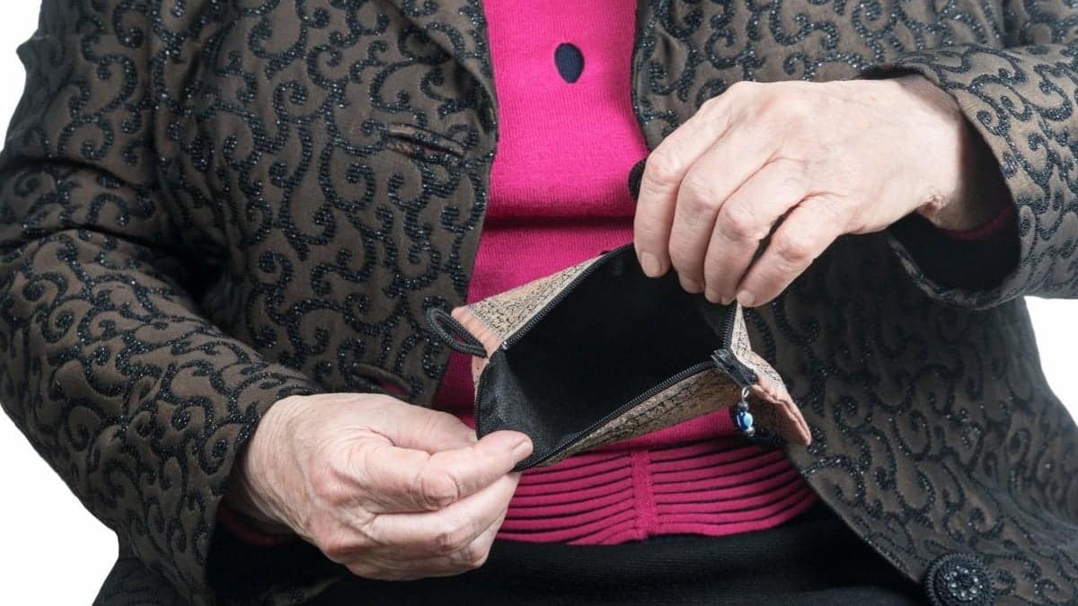 În principiul noii legi, unele categoriile de români riscă să nu le mai crească pensia în următorii 4-6 ani