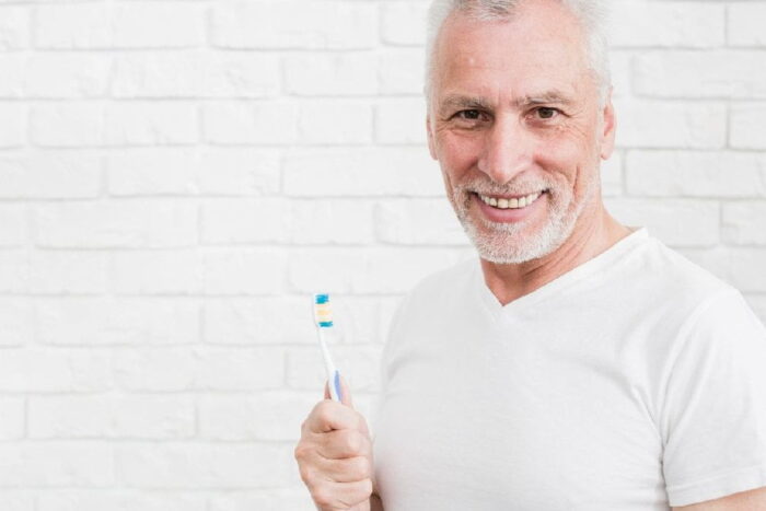 Care este rutina de îngrijire orală, în funcție vârsta pe care o ai? ce ar trebui sa stii despre rutina de ingrijire orala in functie varsta pe care o ai 895184