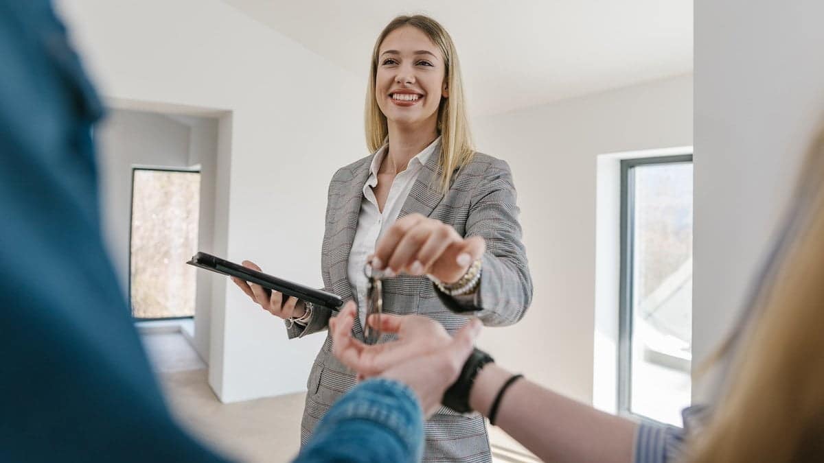 Care sunt cele mai importante aspecte în cumpărarea unei locuinţe