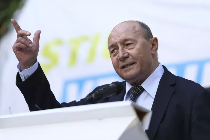 1715755978 95 Schimbare importanta pentru Traian Basescu Nimeni nu se astepta sa. Fostul pr