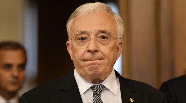 mugur isarescu lasa inteles inghetare salarii romania