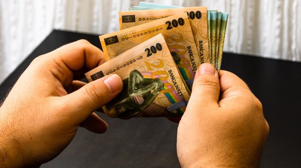 cum poti economis o suma de trei ori mai rapid