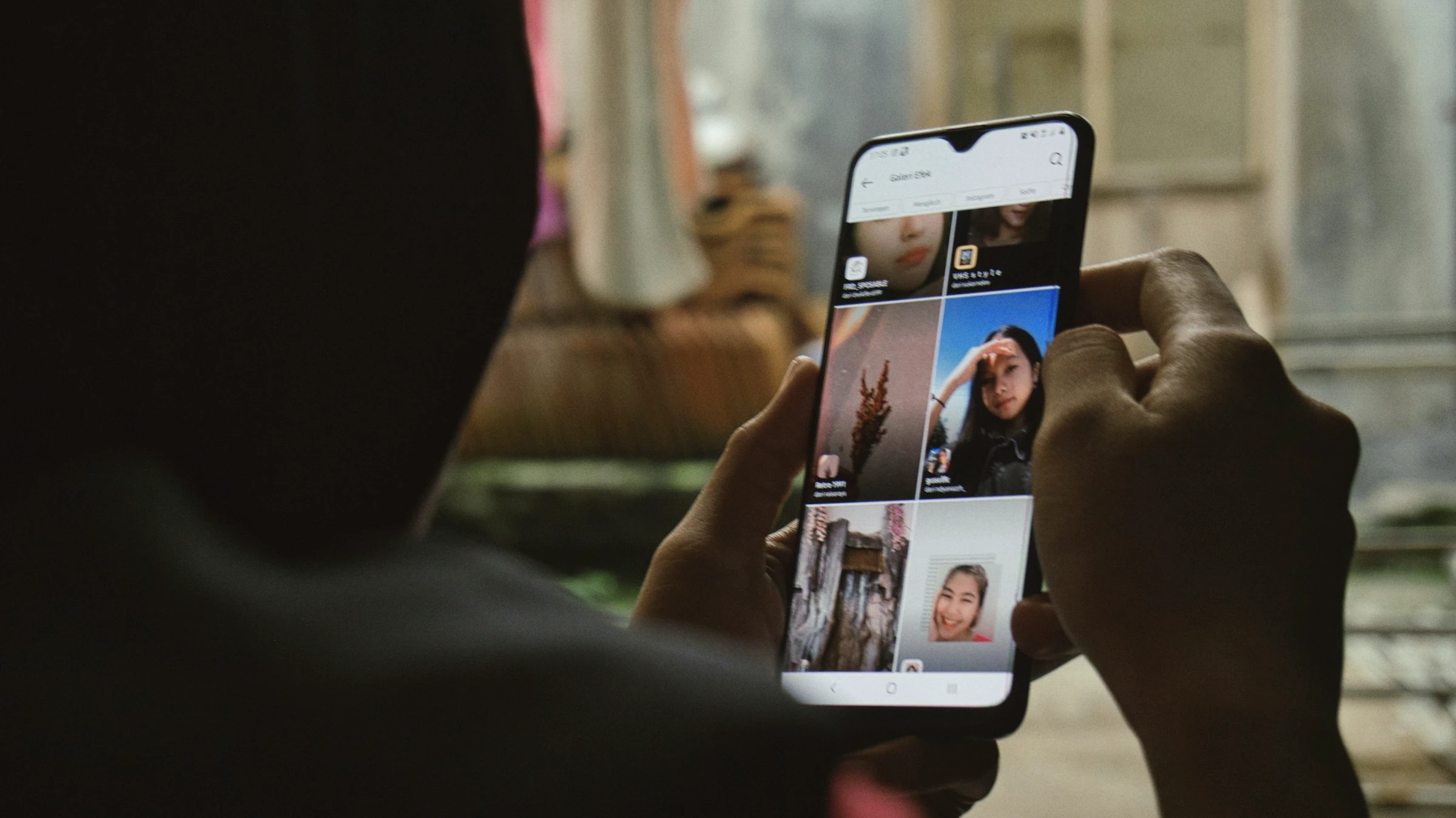 WhatsApp avertizează utilizatorii cu privire la riscurile de supraveghere guvernamentală