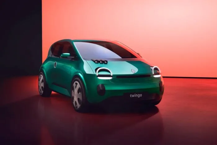 Renault-Twingo-Legend-3.jpg