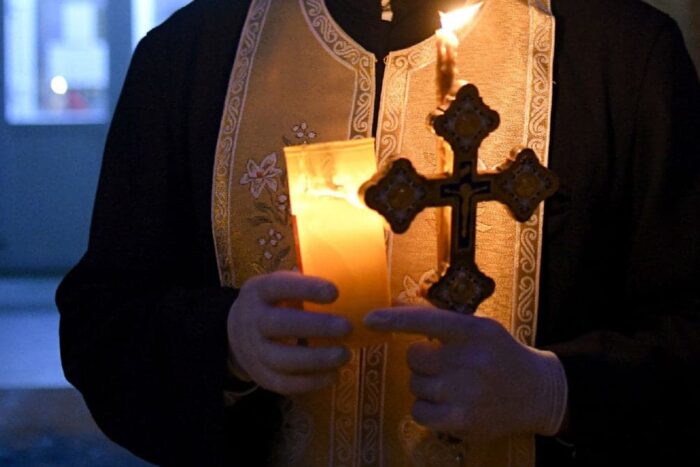 semnificatia celor 12 evanghelii citit joia mare saptamana patimilor 895260