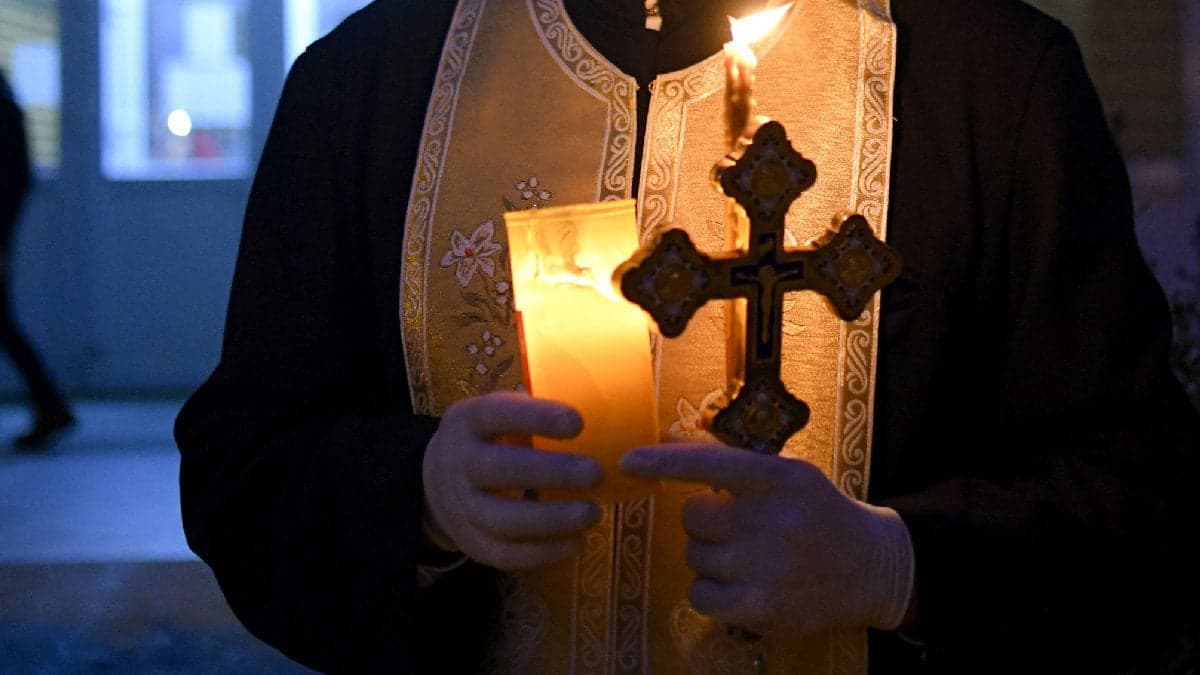 Semnificaţia religioasă a celor 12 Evanghelii citite în Joia Mare din Săptămâna Patimilor semnificatia celor 12 evanghelii citit joia mare saptamana patimilor 895260